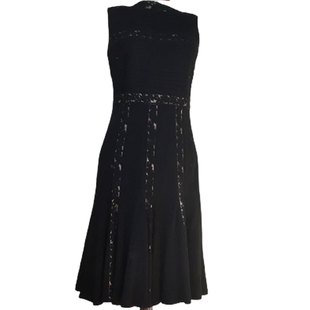 Tadashi Shoji Pintuck Jersey And Lace Dress - Picture 2 of 6